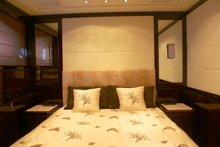 Voyage - Guest Cabin