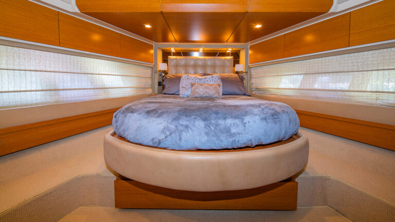Double Cabin