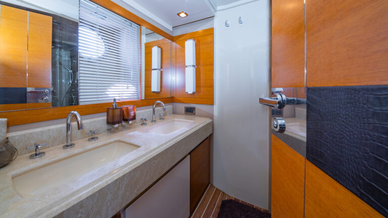 Master Ensuite