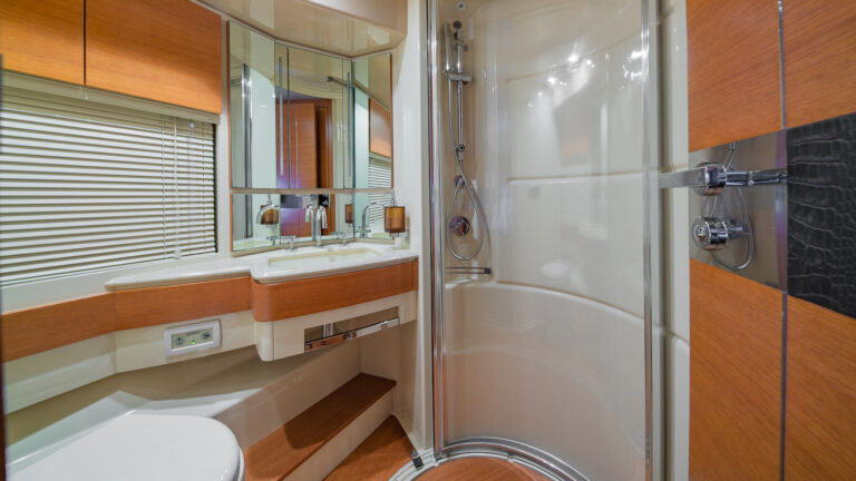 Twin Ensuite