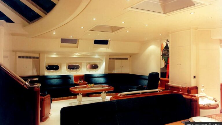 WILLIAM TAI - Photo by Royal Huisman