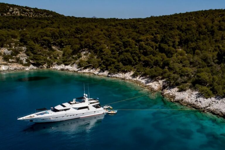 Motor Yacht WISH