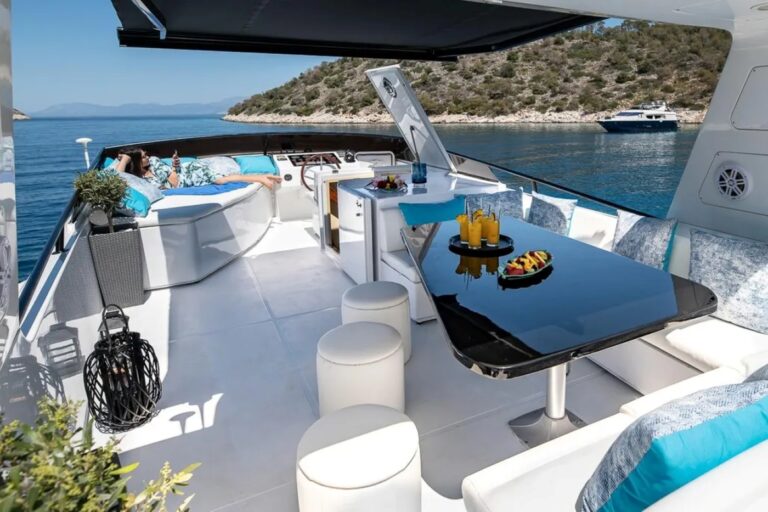 Exterior Relaxation Area