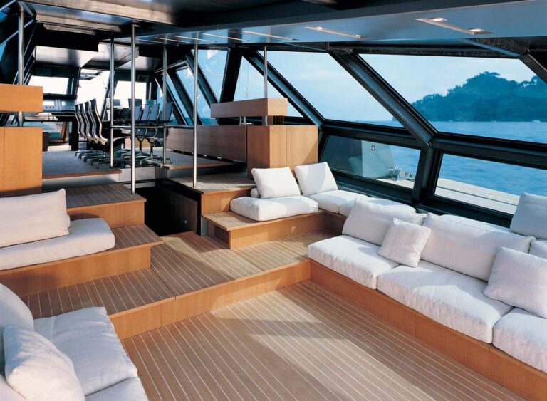 WallyPower 118 Yacht - Interior