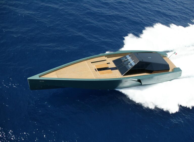 WallyPower 118 Yacht from above