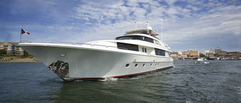 Westport 112 superyacht
