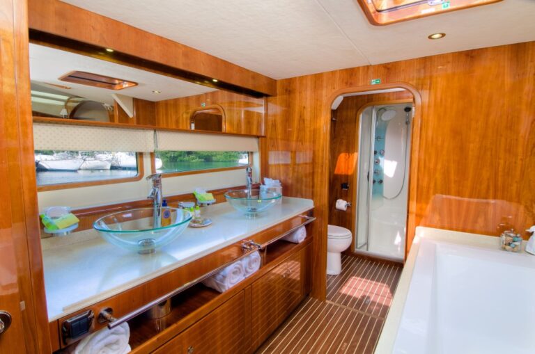 XENIA 74 - Master ensuite