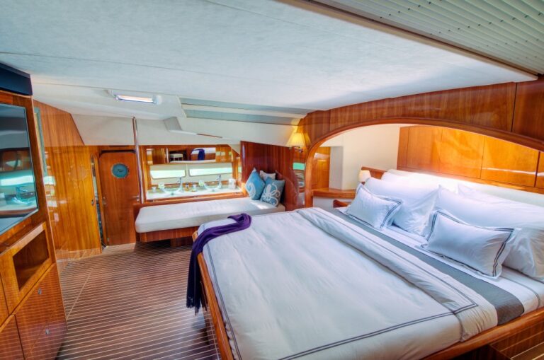 XENIA 74 - Master suite