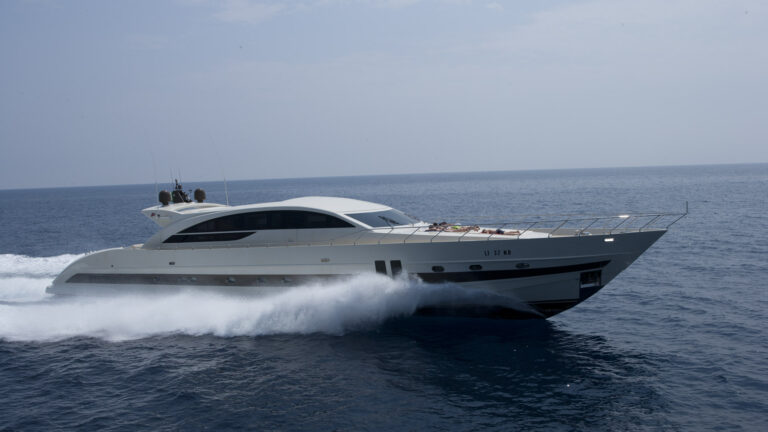 GINEVRA underway