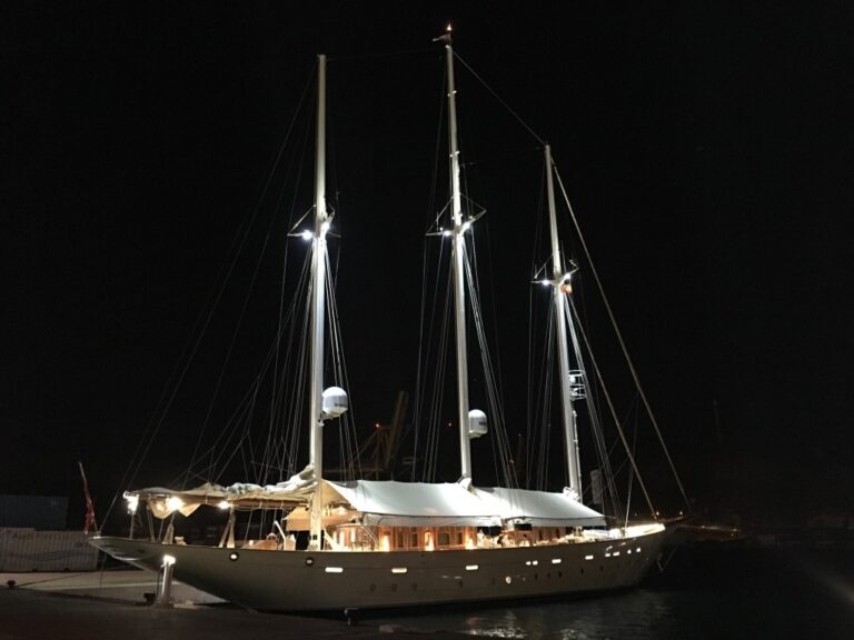 Xarifa By Night In Cartagena