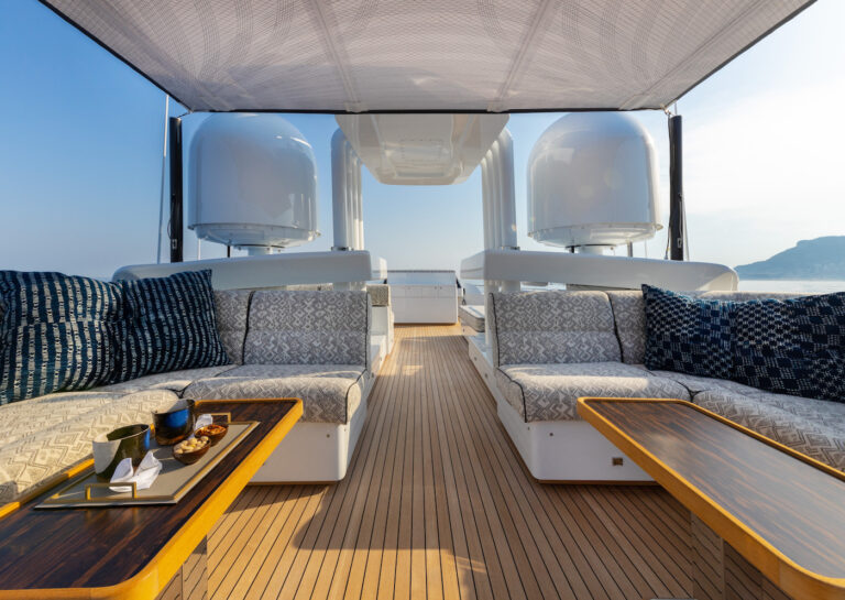 Flybridge