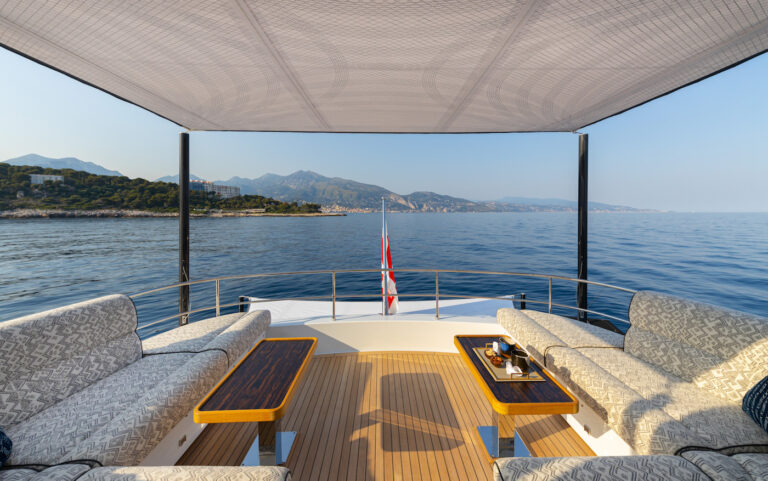 Flybridge Seating