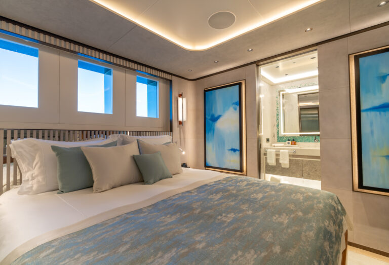 Double Cabin
