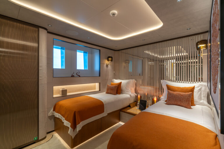 Twin Cabin