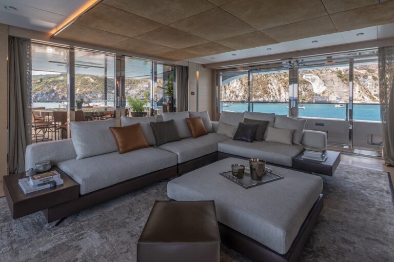 Sky Lounge