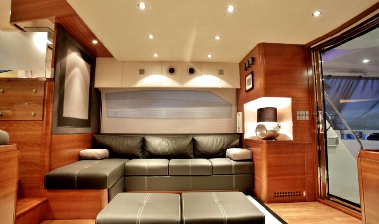 Saloon