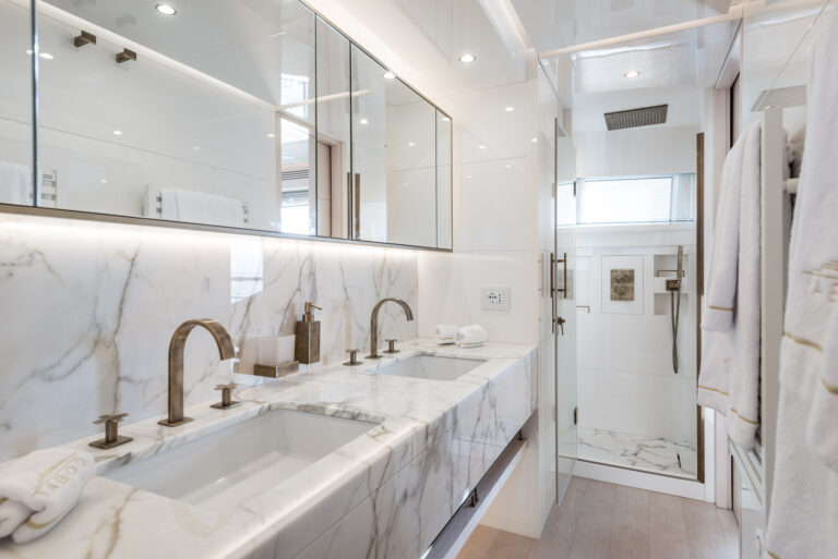 Master Ensuite Bathroom