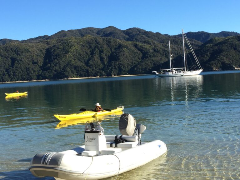YONDER STAR - Kayaking