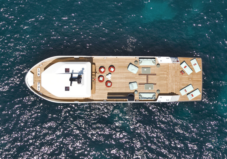 YXT Deck Sofa Azimut