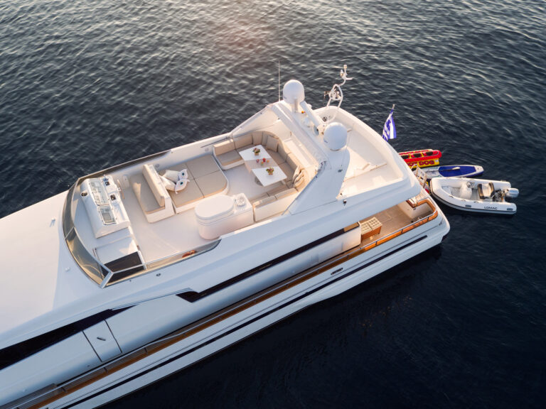 Yacht ACIONNA By San Lorenzo -1 6