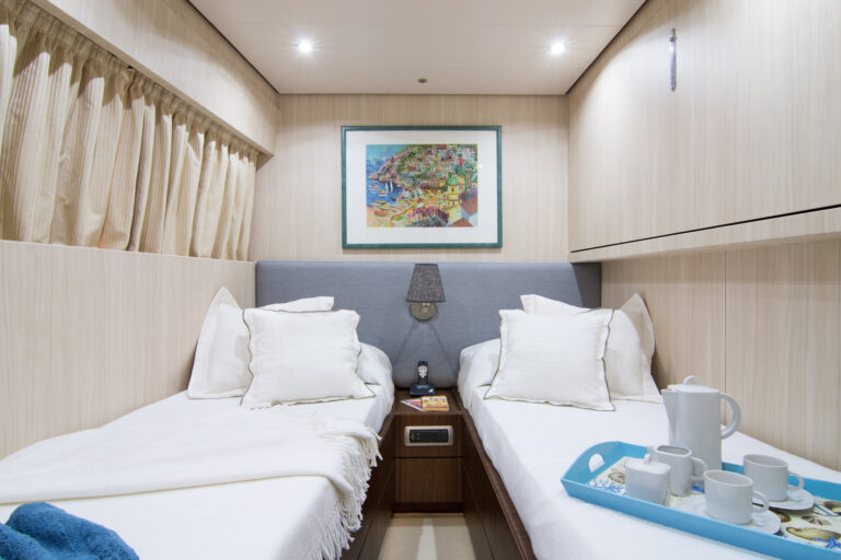 Yacht ACIONNA By San Lorenzo - 17