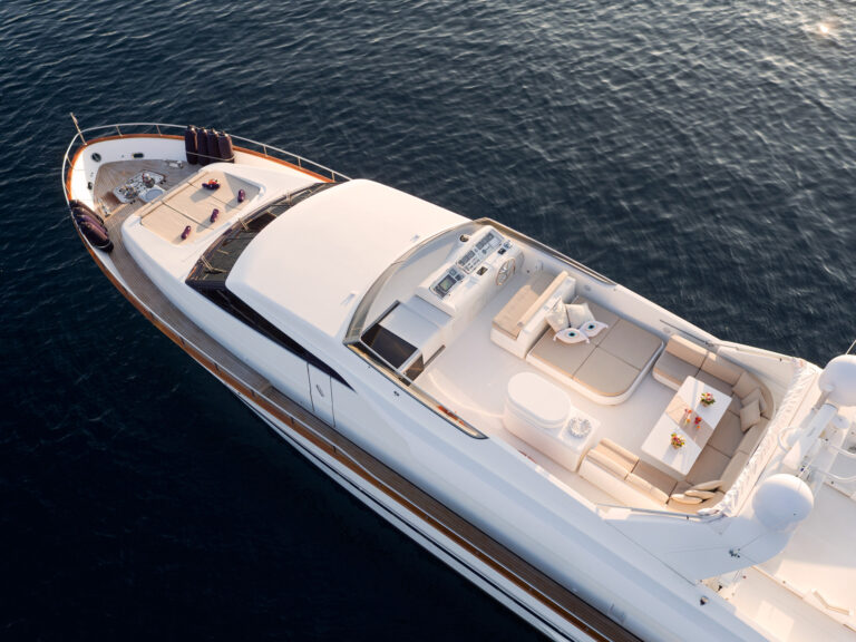Yacht ACIONNA By San Lorenzo 3