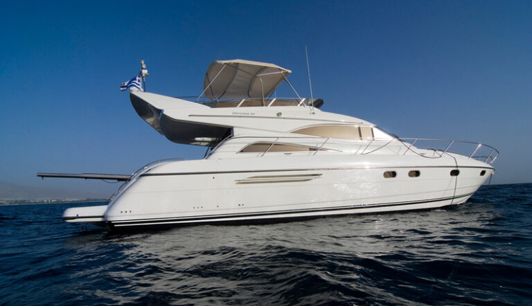 Yacht AMMOS - Main