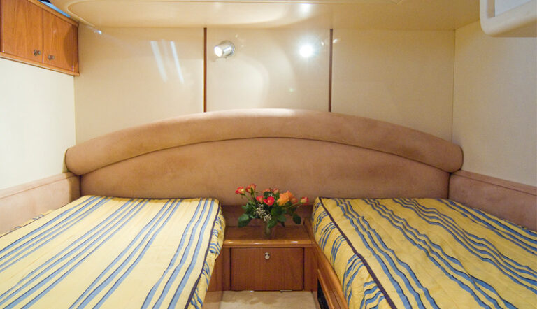 Yacht AMMOS - Twin Cabin