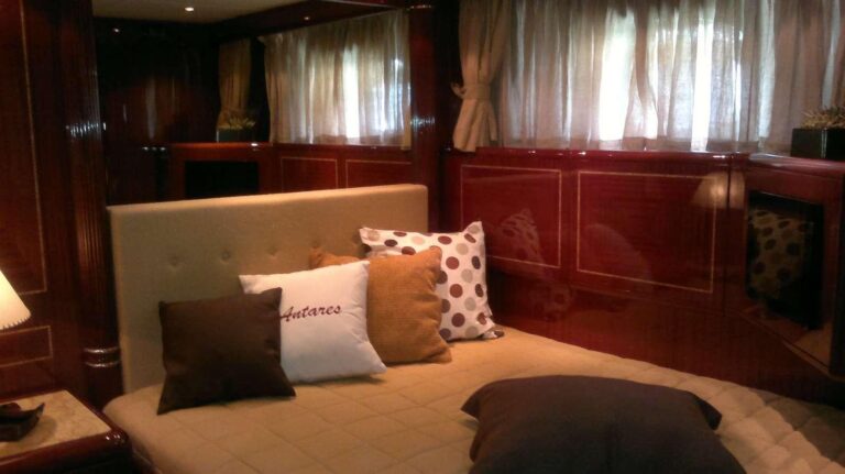 Yacht ANTARES K - Guest Cabin
