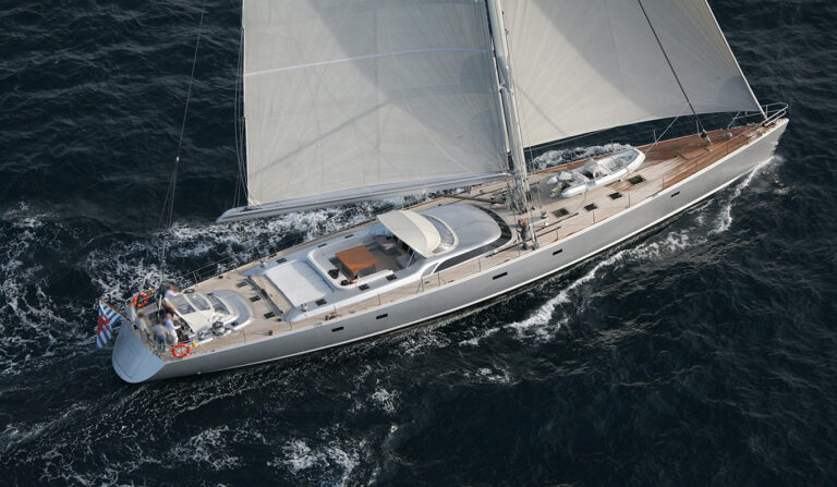 Yacht ATTIMO