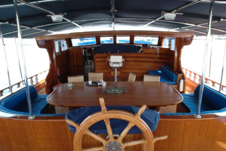 Yacht AZUL DE CORTES - At Deck Al Fresco Dining