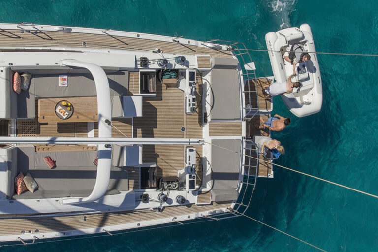 Yacht Amandine - Jeanneau 64 Fun
