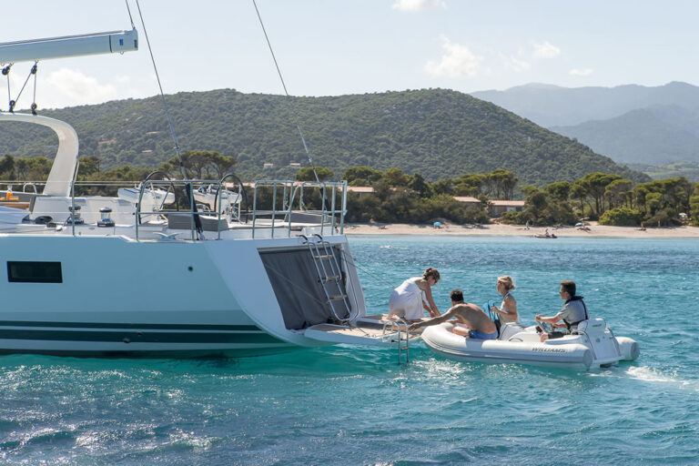 Yacht Amandine - Jeanneau 64 Fun In France