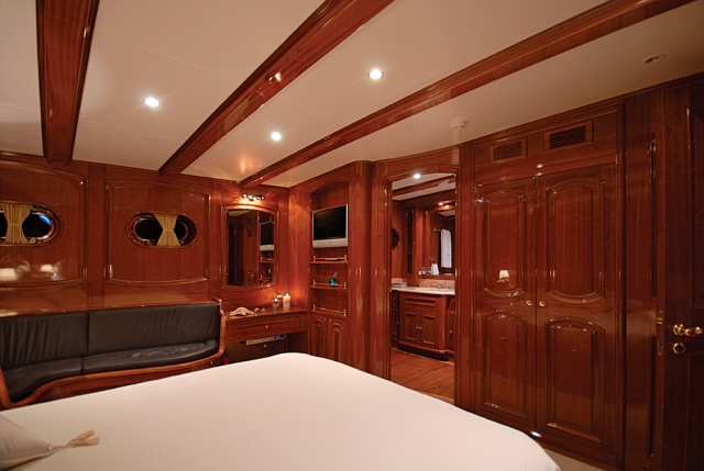 Yacht BLUE EYES - Double Cabin 2