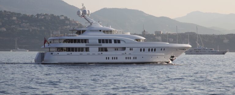 Yacht CAIPIRINHA By Lurssen - Underway On The French Riviera
