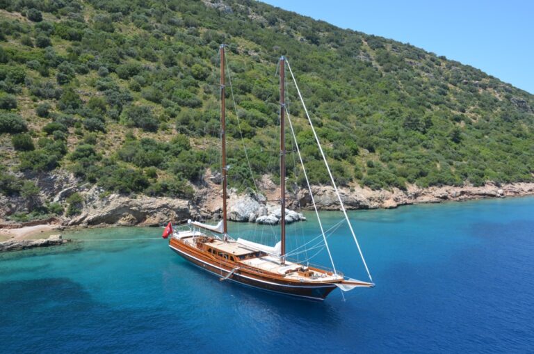 Yacht CAKIRYILDIZ - 001