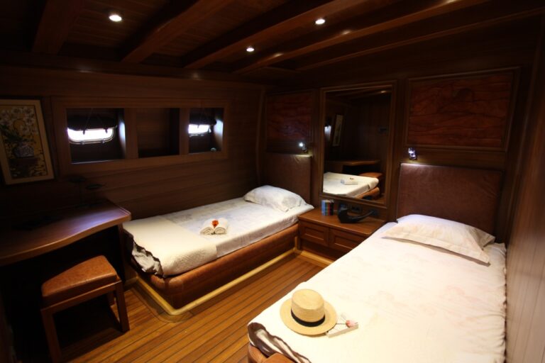 Yacht CAKIRYILDIZ - 007