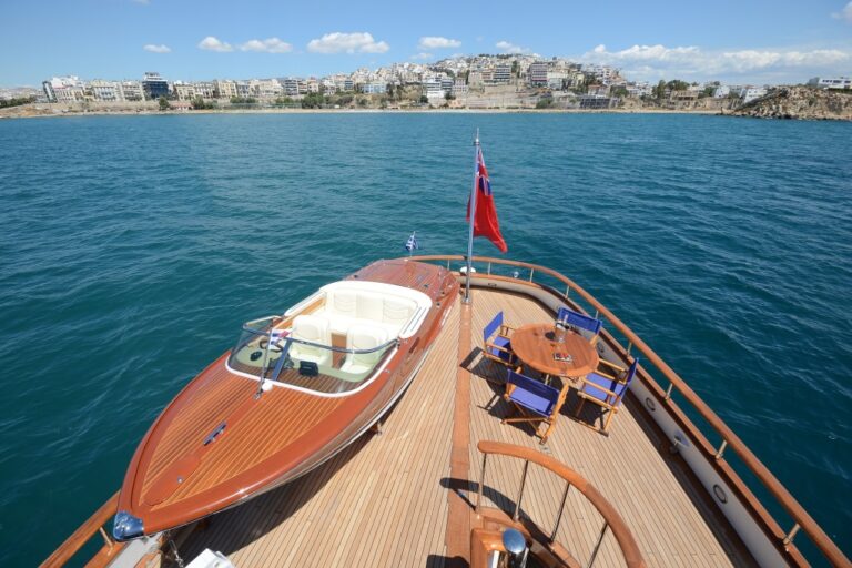 Yacht CAMELLIA - Riva Tender