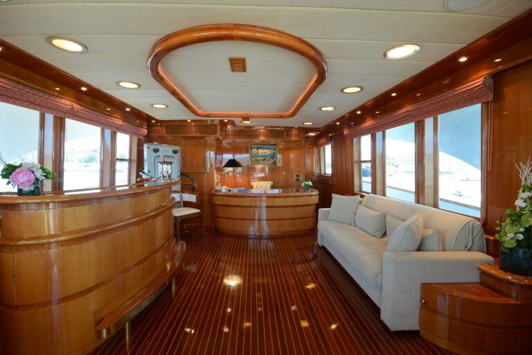 Yacht CAMELLIA - Skylounge