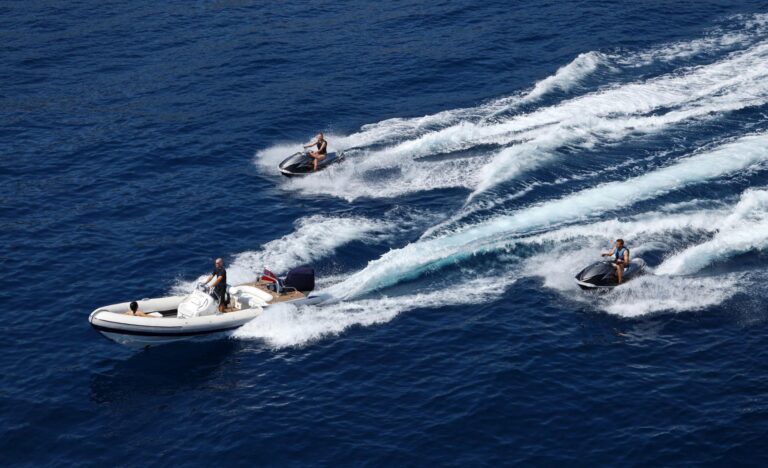 Yacht CAPRI By Lurssen - Water Toys