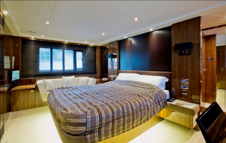 Yacht CARTE BLANCHE III -  Master Cabin