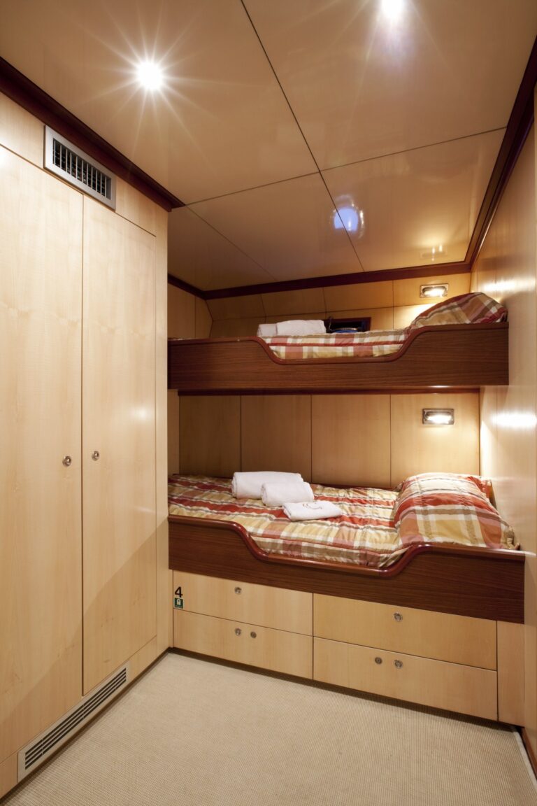 Yacht CLARA ONE - Twin Cabin 2