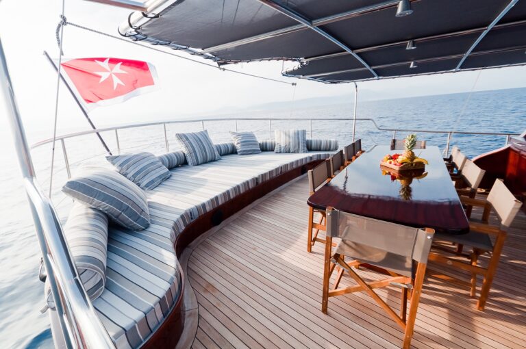 Yacht DOLCE VITA - Aft Deck