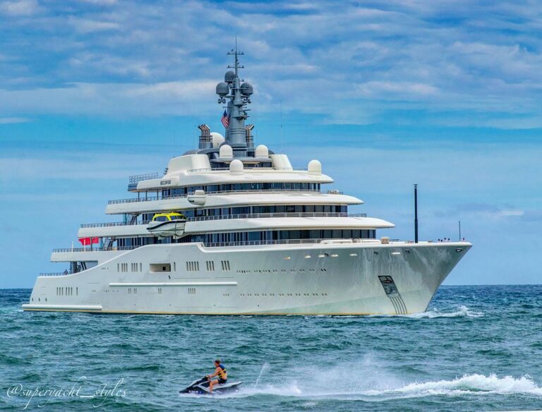 Yacht ECLIPSE In Fort Lauderdale