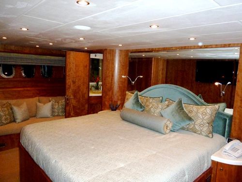 Yacht GO - VIP Cabin