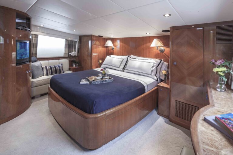 Yacht GRAND BAROSSA - Master Cabin 2