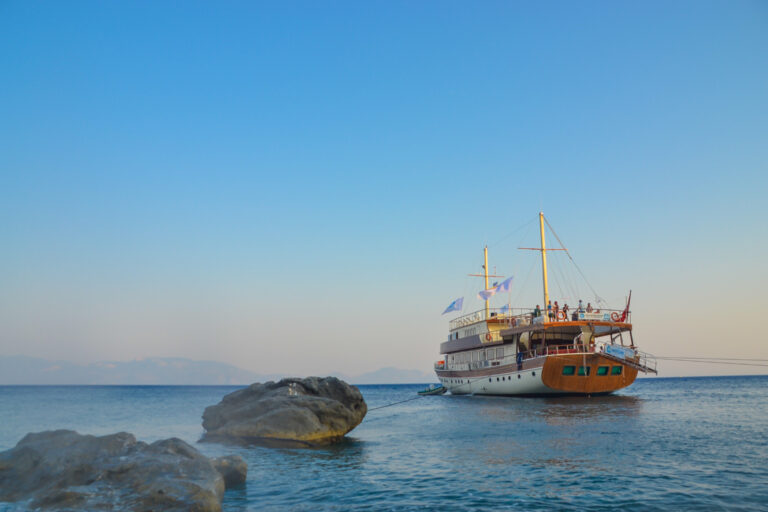 Yacht HALIS TEMEL