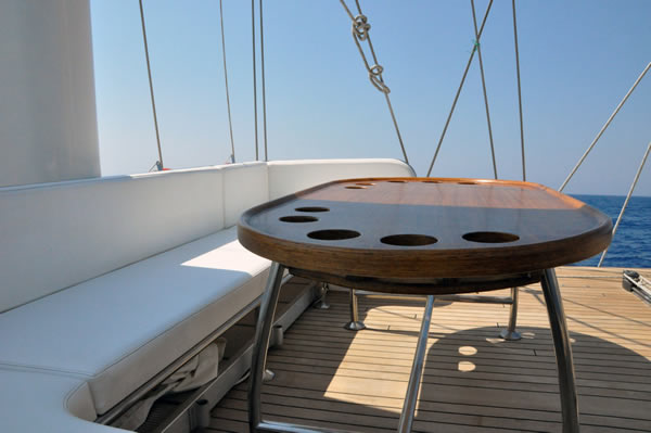 Yacht HANDEM - Al fresco dining
