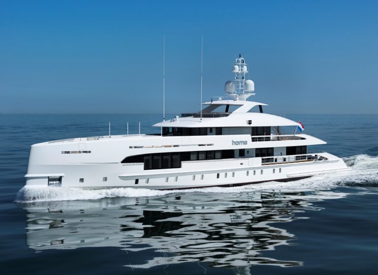 Alu FDHF 50m Hybrid Yacht by Heesen