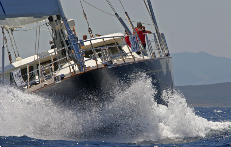 Yacht Heritage M By Pereni Navi - Sailing